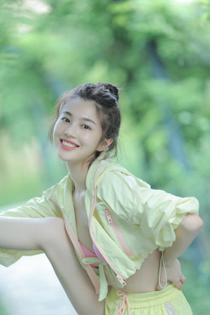 中文字幕精品无码亚洲字精舞